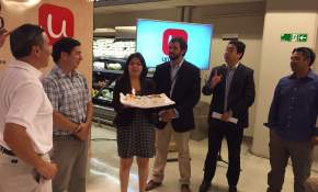 Unimarc celebra tercer aniversario de su programa 100% Nuestro con emotivo reconocimiento a 13 microempresarios locales 